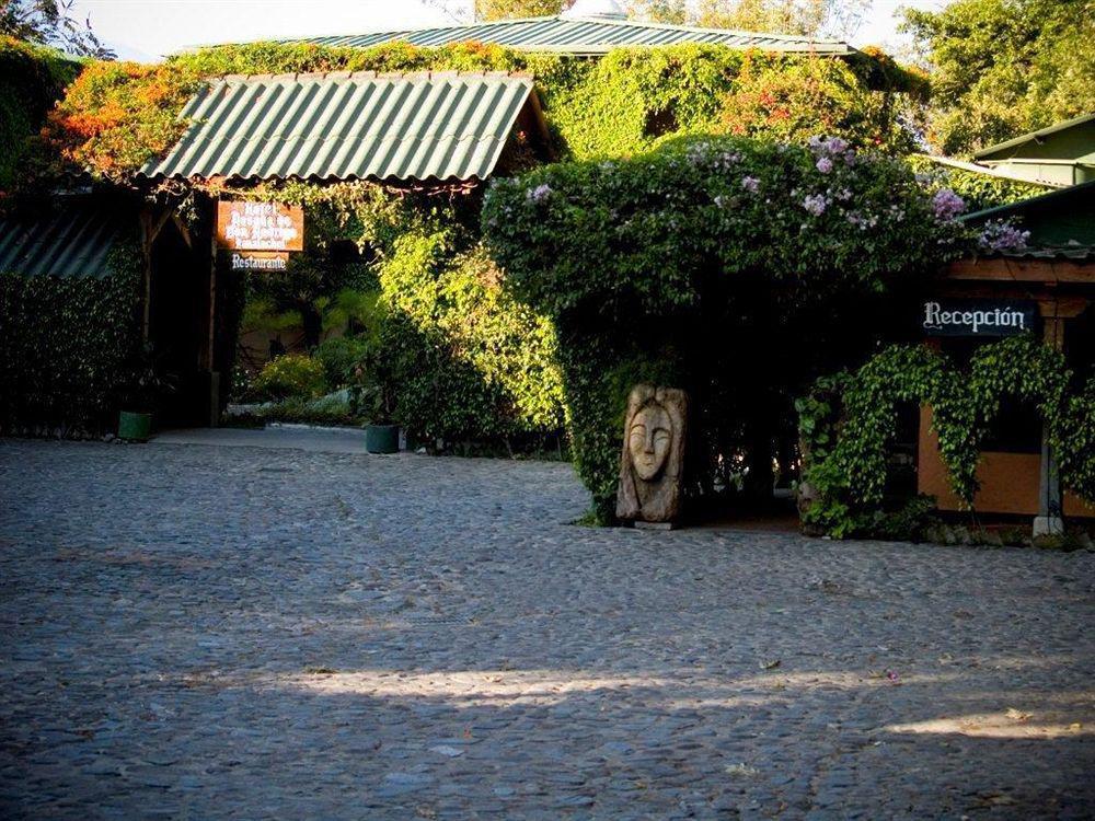 Hotel Posada De Don Rodrigo Panajachel Buitenkant foto