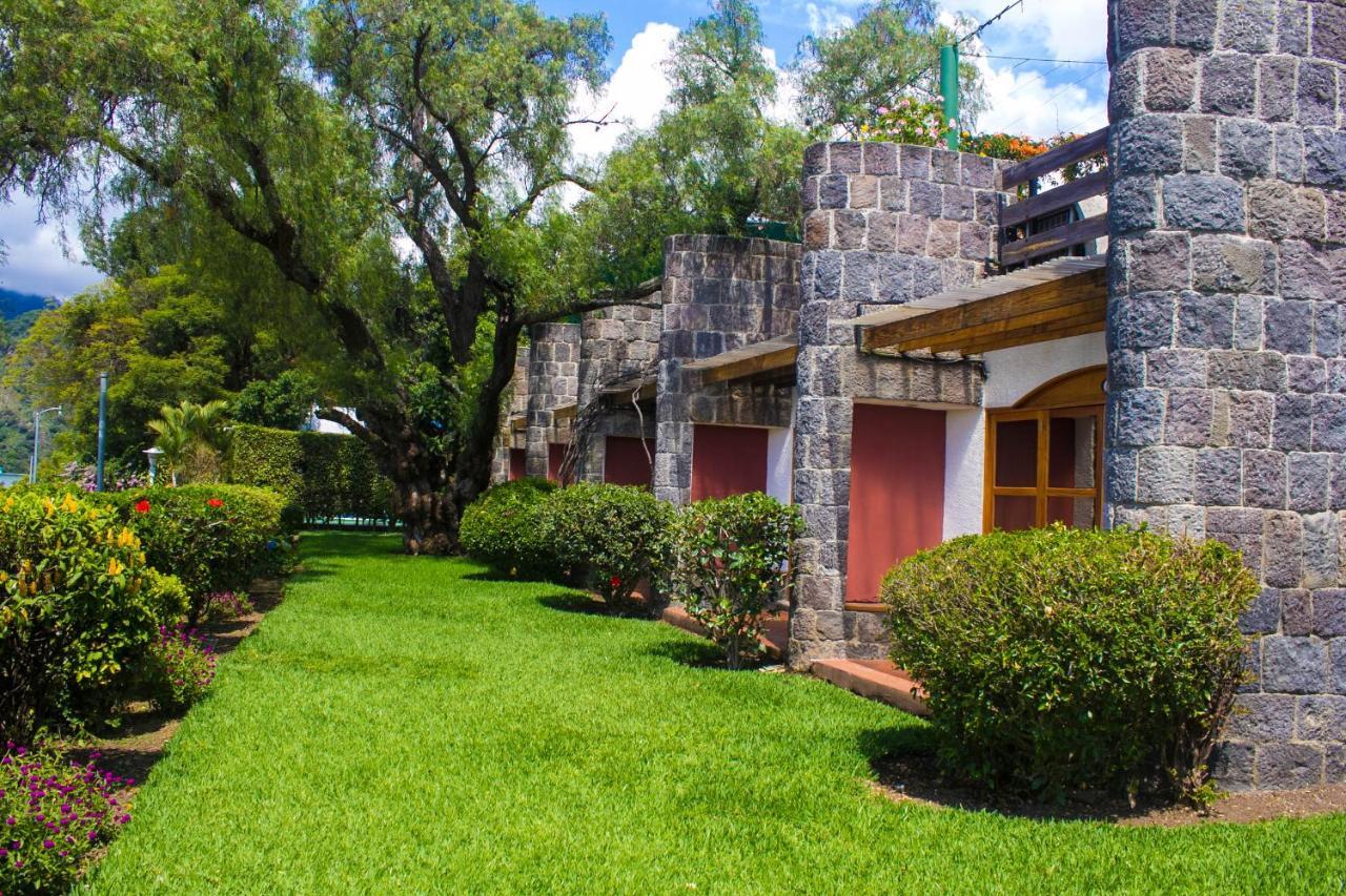 Hotel Posada De Don Rodrigo Panajachel Buitenkant foto