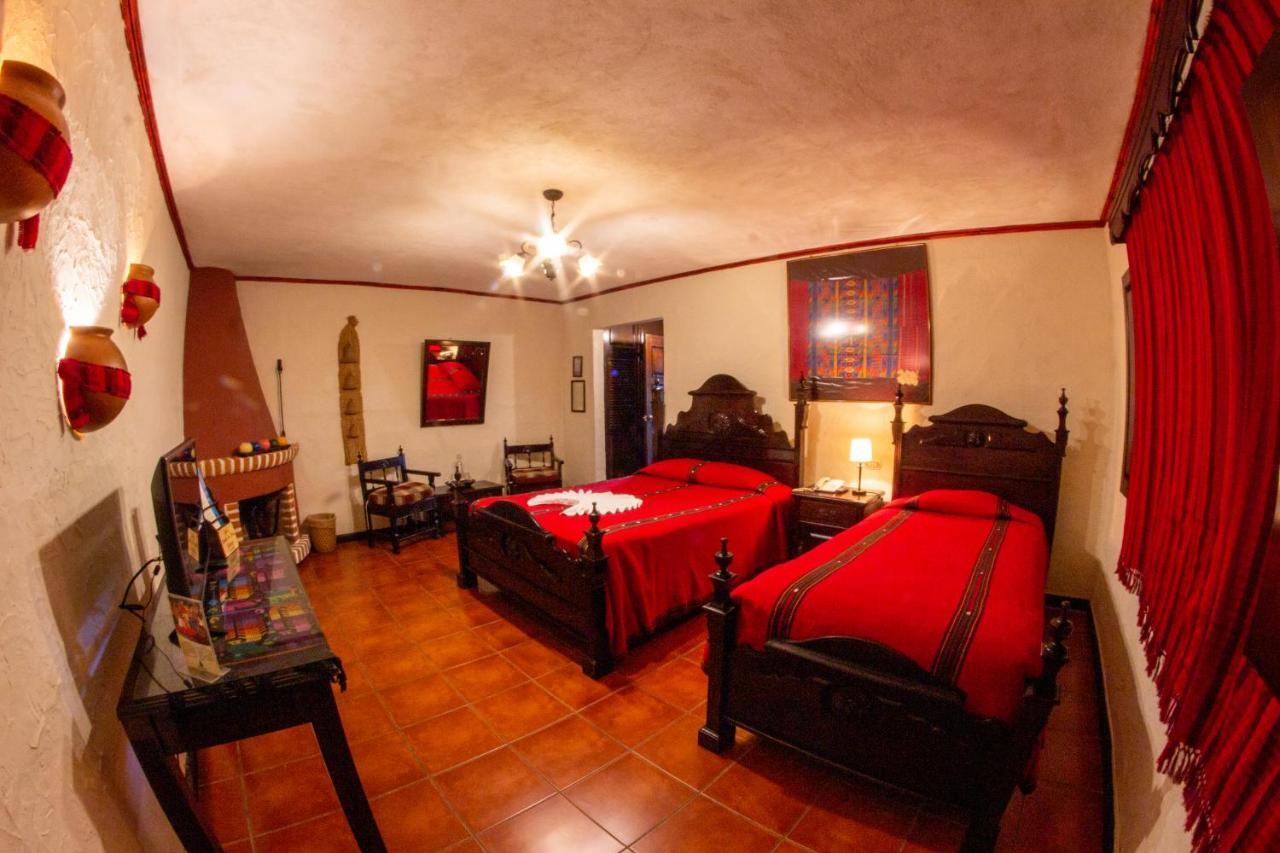 Hotel Posada De Don Rodrigo Panajachel Buitenkant foto